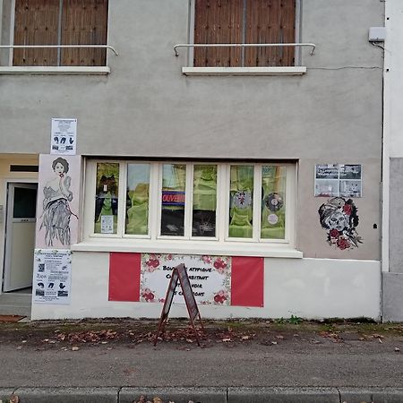 Appartement Le Labyrinthe Du Peintre Bransat Luaran gambar
