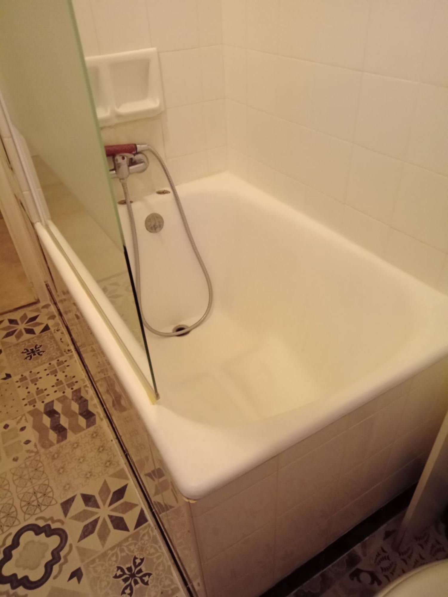 Appartement Le Labyrinthe Du Peintre Bransat Bilik gambar